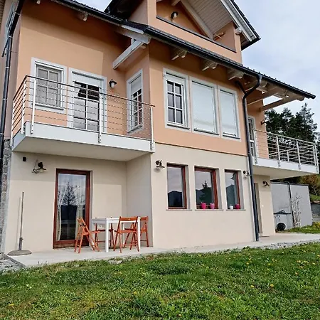 Green Apartment Cerknica Exterior photo